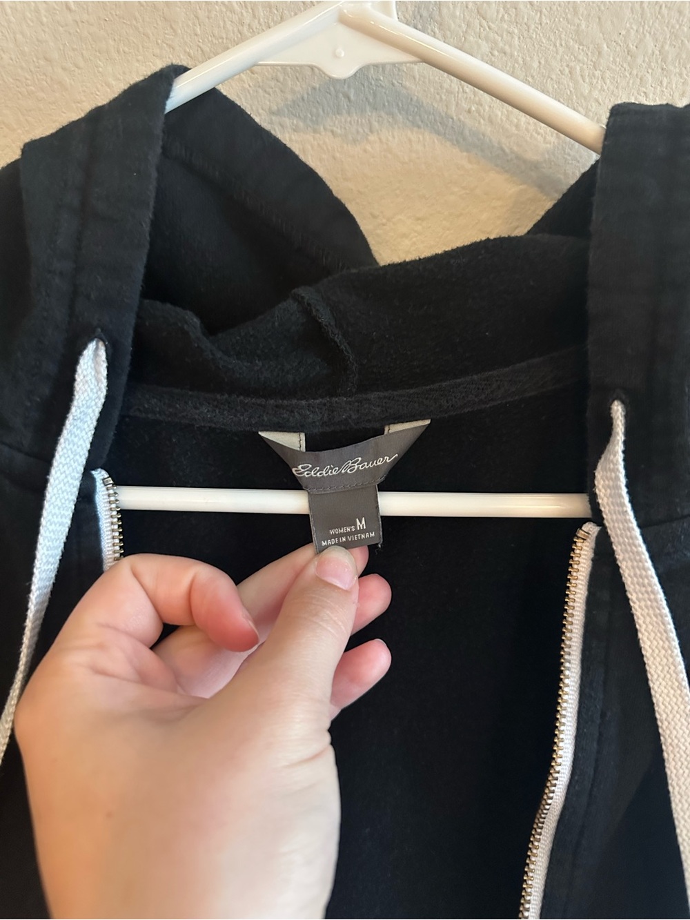 Eddie Bauer Women’s Jacket - Picture 2 of 3